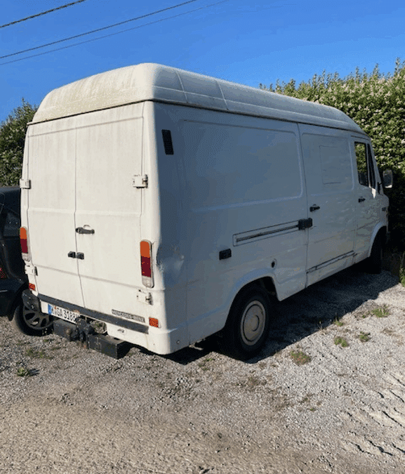 Mise en vente camionnette Mercedes-Benz Type T1